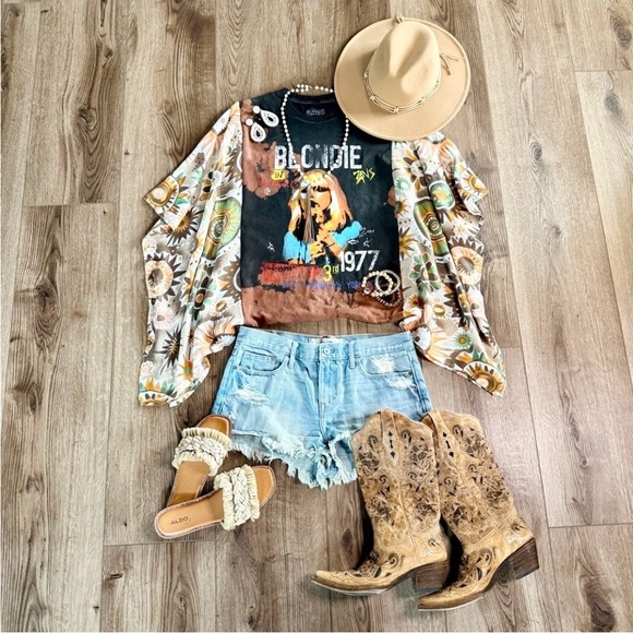 Second Chance Restyle Tops - Blondie Upcycled Band Tee Boho Gypsy Flowy Sleeves Size Small/Medium/Large